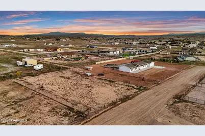 26243 N Vineyard Lane, Paulden, AZ 86334 - Photo 59
