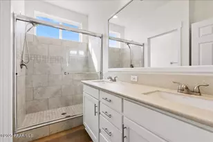 11350 Sarah Jane Ln, Dewey-Humboldt, AZ 86327 - Photo 5