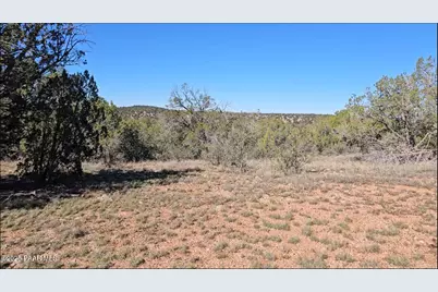 54913 N Echo Lane, Seligman, AZ 86337 - Photo 3