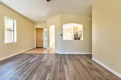 6692 E Sandhurst Drive, Prescott Valley, AZ 86314 - Photo 11