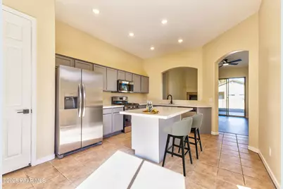 6692 E Sandhurst Drive, Prescott Valley, AZ 86314 - Photo 17