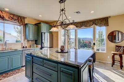 844 S Lakeview Drive, Prescott, AZ 86301 - Photo 15