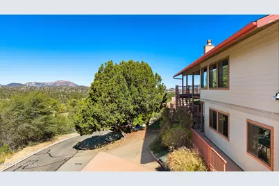 435 Fairway View Drive, Prescott, AZ 86303 - Photo 5