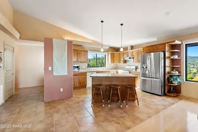 435 Fairway View Drive, Prescott, AZ 86303 - Photo 11