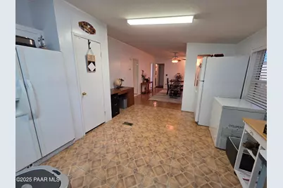 1505 W Bernadine S Way, Ash Fork, AZ 86320 - Photo 19