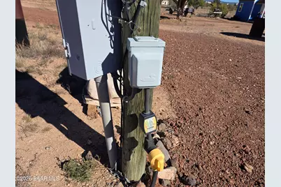 1505 W Bernadine S Way, Ash Fork, AZ 86320 - Photo 9