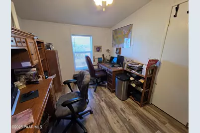 1505 W Bernadine S Way, Ash Fork, AZ 86320 - Photo 29