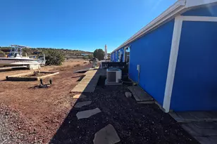 1505 W Bernadines Way, Ash Fork, AZ 86320 - Photo 47
