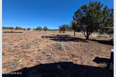 1505 W Bernadine S Way, Ash Fork, AZ 86320 - Photo 43