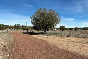 1505 W Bernadines Way, Ash Fork, AZ 86320 - Photo 57