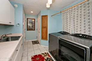 1390 E Valley View Rd, Prescott, AZ 86303 - Photo 11