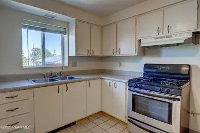 8515 E Leigh Drive, Prescott Valley, AZ 86314 - Photo 29