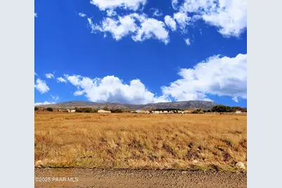 11400 N T Quarter Circle, Prescott Valley, AZ 86315 - Photo 7