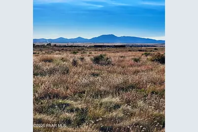 11400 N T Quarter Circle, Prescott Valley, AZ 86315 - Photo 15