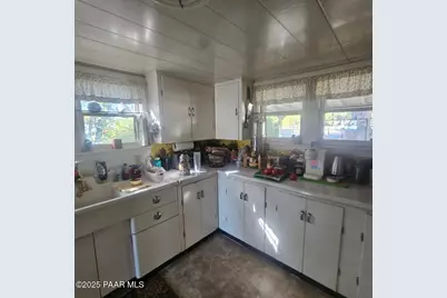 353 Whipple Street, Prescott, AZ 86301 - Photo 11