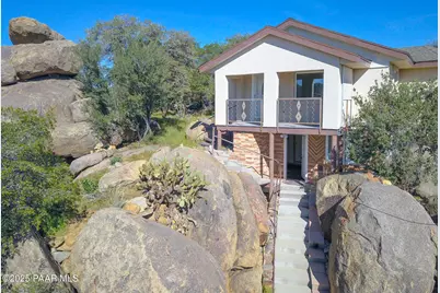 23333 S Mountainaire Drive, Yarnell, AZ 85362 - Photo 1