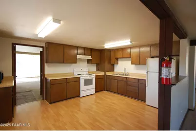 1510 S Hopi Trail, Dewey-Humboldt, AZ 86327 - Photo 15