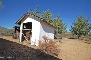1510 S Hopi Trail, Dewey-Humboldt, AZ 86327 - Photo 35