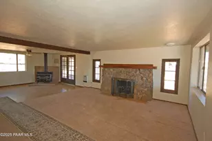 1510 S Hopi Trail, Dewey-Humboldt, AZ 86327 - Photo 7