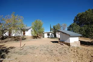 1510 S Hopi Trail, Dewey-Humboldt, AZ 86327 - Photo 45