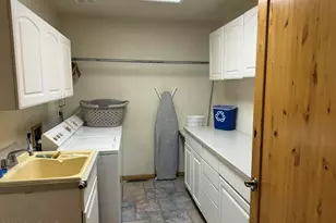 22650 W Railroad Ave, Seligman, AZ 86337 - Photo 33