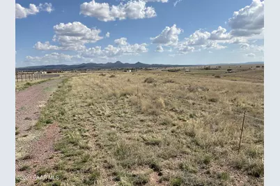 157B Red Tail Lane, Paulden, AZ 86334 - Photo 5