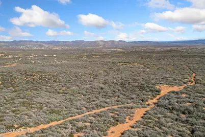 1105 S Grant Woods Parkway, Dewey-Humboldt, AZ 86327 - Photo 13