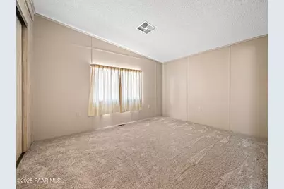 18278 S Henley Avenue, Peeples Valley, AZ 86332 - Photo 19