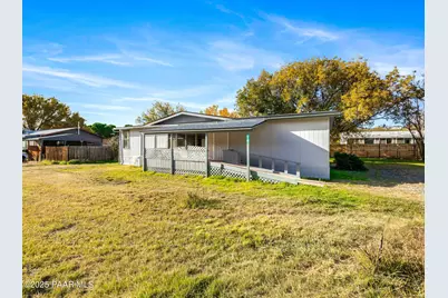 18278 S Henley Avenue, Peeples Valley, AZ 86332 - Photo 31