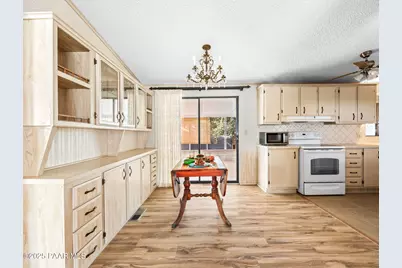 18278 S Henley Avenue, Peeples Valley, AZ 86332 - Photo 37