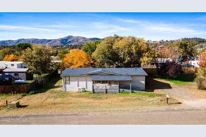 18278 S Henley Avenue, Peeples Valley, AZ 86332 - Photo 1