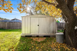 18278 S Henley Ave, Peeples Valley, AZ 86332 - Photo 17