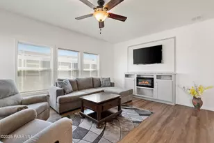 11350 E Sarah Jane Ln 89, Dewey-Humboldt, AZ 86327 - Photo 9