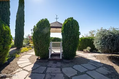 1078 N Broken Wagon Trail, Dewey-Humboldt, AZ 86327 - Photo 33