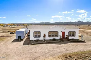 3107 W Country Quail Trail, Paulden, AZ 86334 - Photo 3