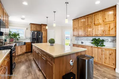 1617 Bradshaw Avenue, Chino Valley, AZ 86323 - Photo 9