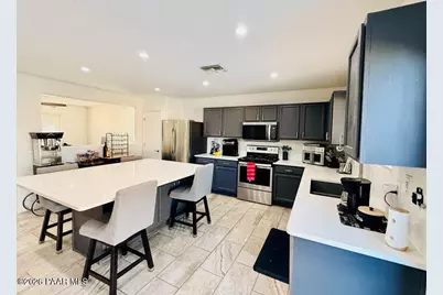 16246 W Boca Raton Road, Surprise, AZ 85379 - Photo 7