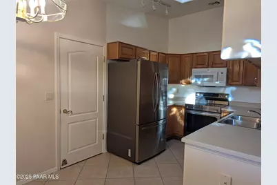 3325 E Yavapai E Road #A & B, Prescott Valley, AZ 86314 - Photo 3