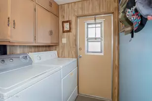 1092 N Swiss St, Dewey-Humboldt, AZ 86327 - Photo 13