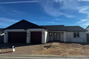 7037 Wallflower Way, Prescott, AZ 86305 - Photo 3