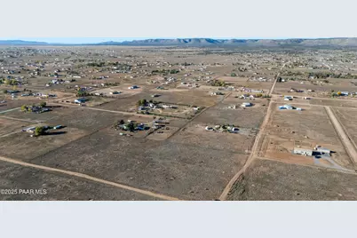 022S W Ranch House Road, Paulden, AZ 86334 - Photo 13