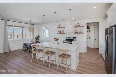 9782 E Silverado Court, Prescott Valley, AZ 86315 - Photo 11