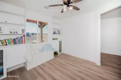 9782 E Silverado Court, Prescott Valley, AZ 86315 - Photo 5