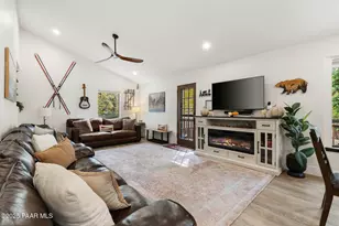 1458 E Silver King Cir, Prescott, AZ 86303 - Photo 3