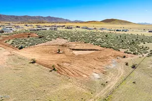 001 Ember Ln, Prescott Valley, AZ 86315 - Photo 9