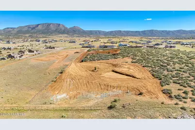001 Ember Lane, Prescott Valley, AZ 86315 - Photo 11