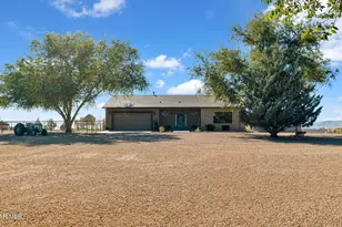 7645 E Memory Ln, Prescott Valley, AZ 86315 - Photo 3