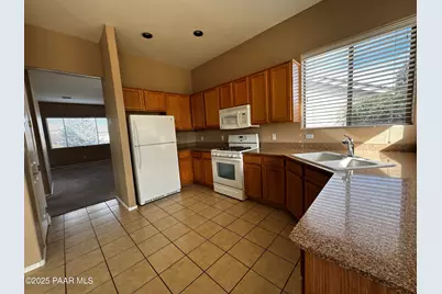 6577 E Tenby Drive, Prescott Valley, AZ 86314 - Photo 7