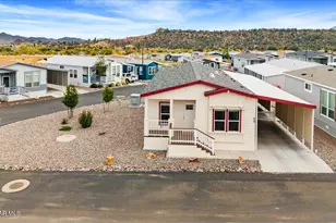 11350 Sarah Jane Ln, Dewey-Humboldt, AZ 86327 - Photo 1