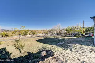 7465 W Veda Ln, Kirkland, AZ 86332 - Photo 13